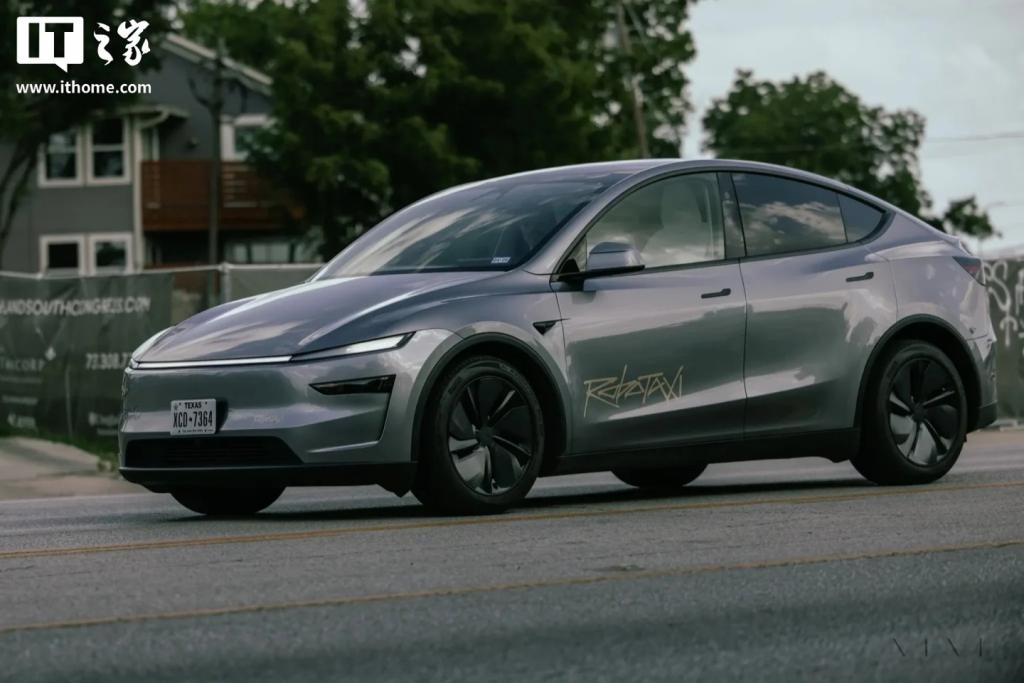 马斯克放豪言 特斯拉FSD有望成史上普及最快的技术革命